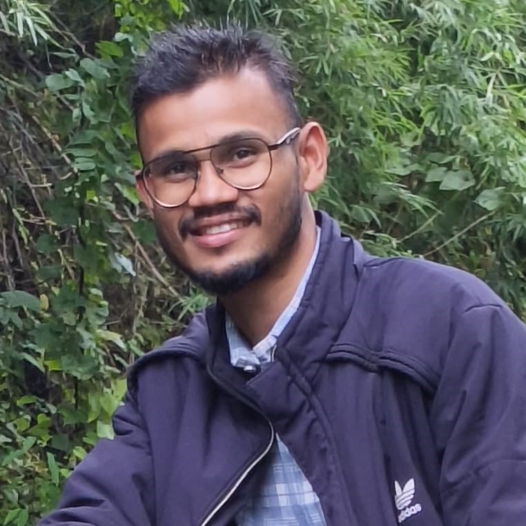 श्री. संतोष बच्चु काटेला
